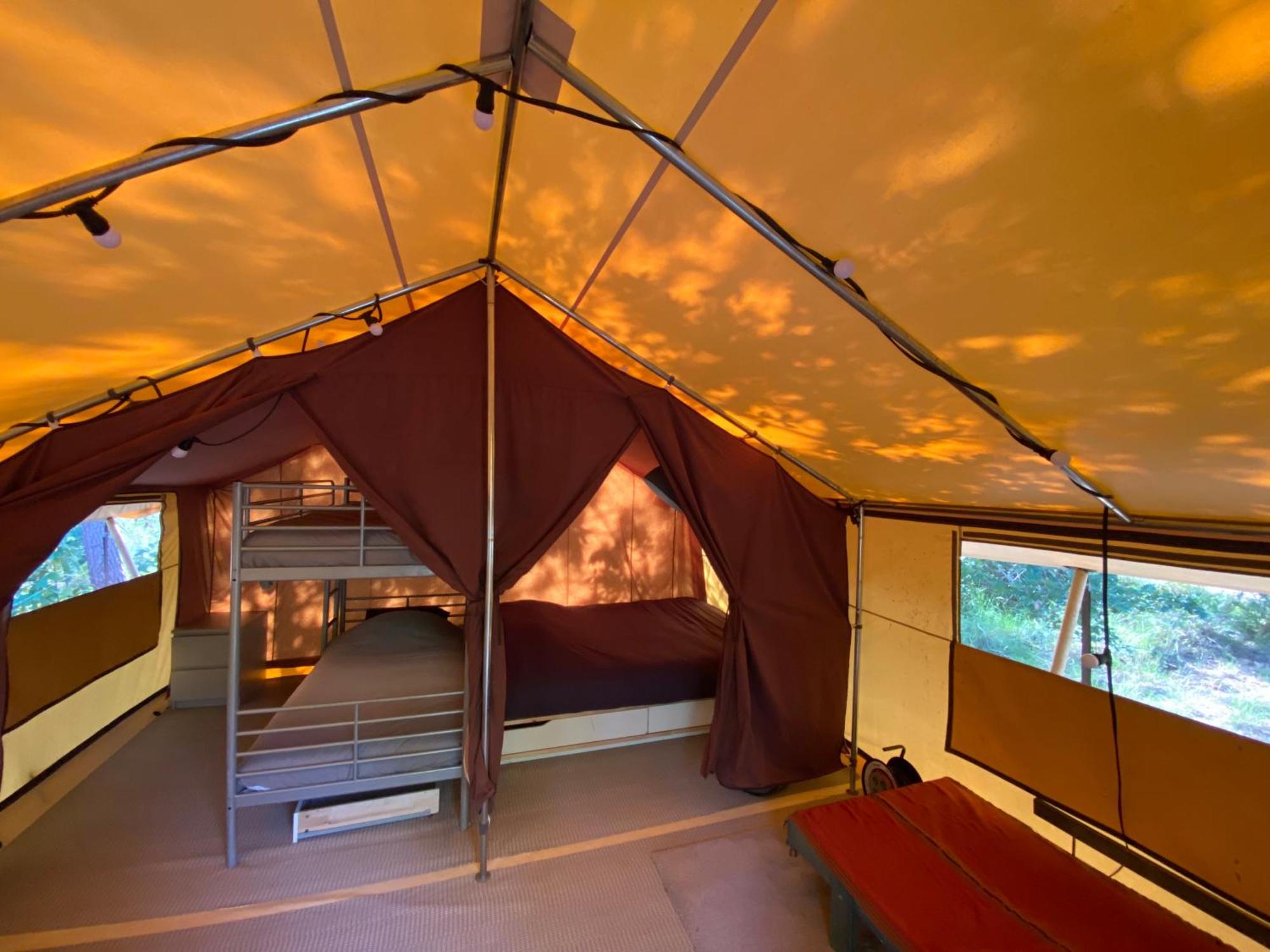 Camping La Kahute - Tente Lodge Au Coeur De La Foret Carcans Eksteriør billede