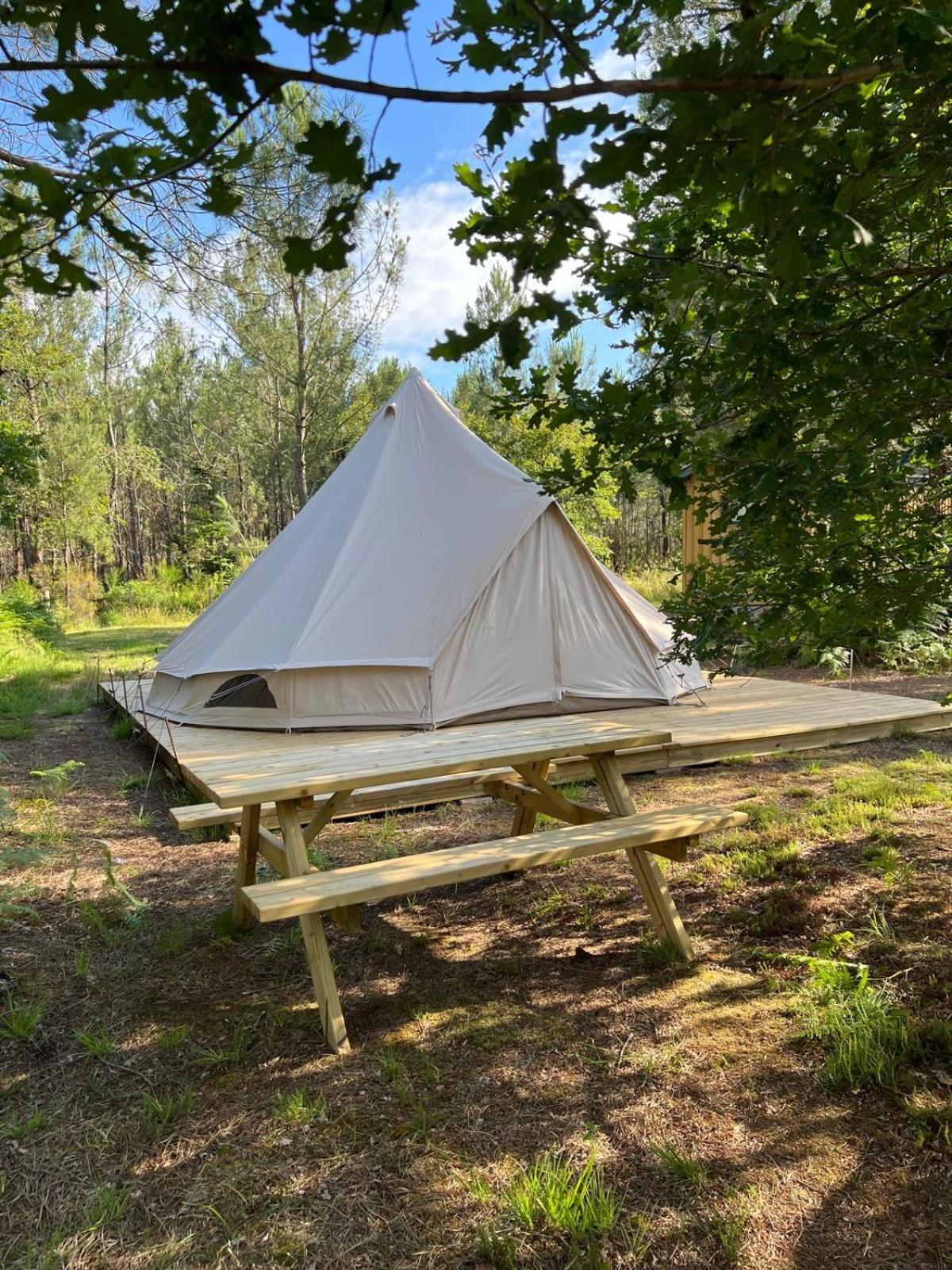 Camping La Kahute - Tente Lodge Au Coeur De La Foret Carcans Eksteriør billede